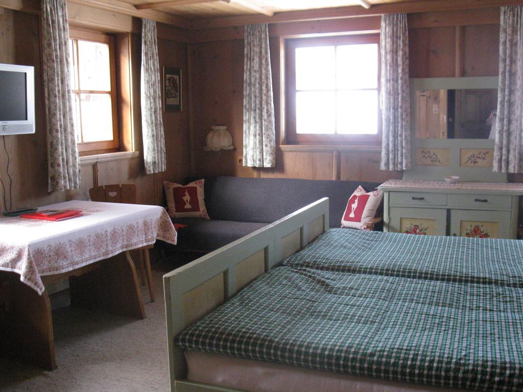 Bed and Breakfast Malernhof à Kitzbühel Extérieur photo